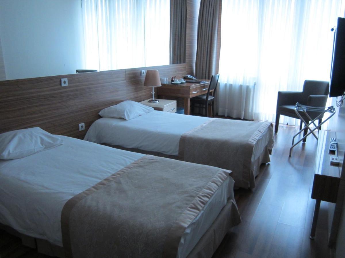 Derpa Suite Hotel Istanboel Buitenkant foto