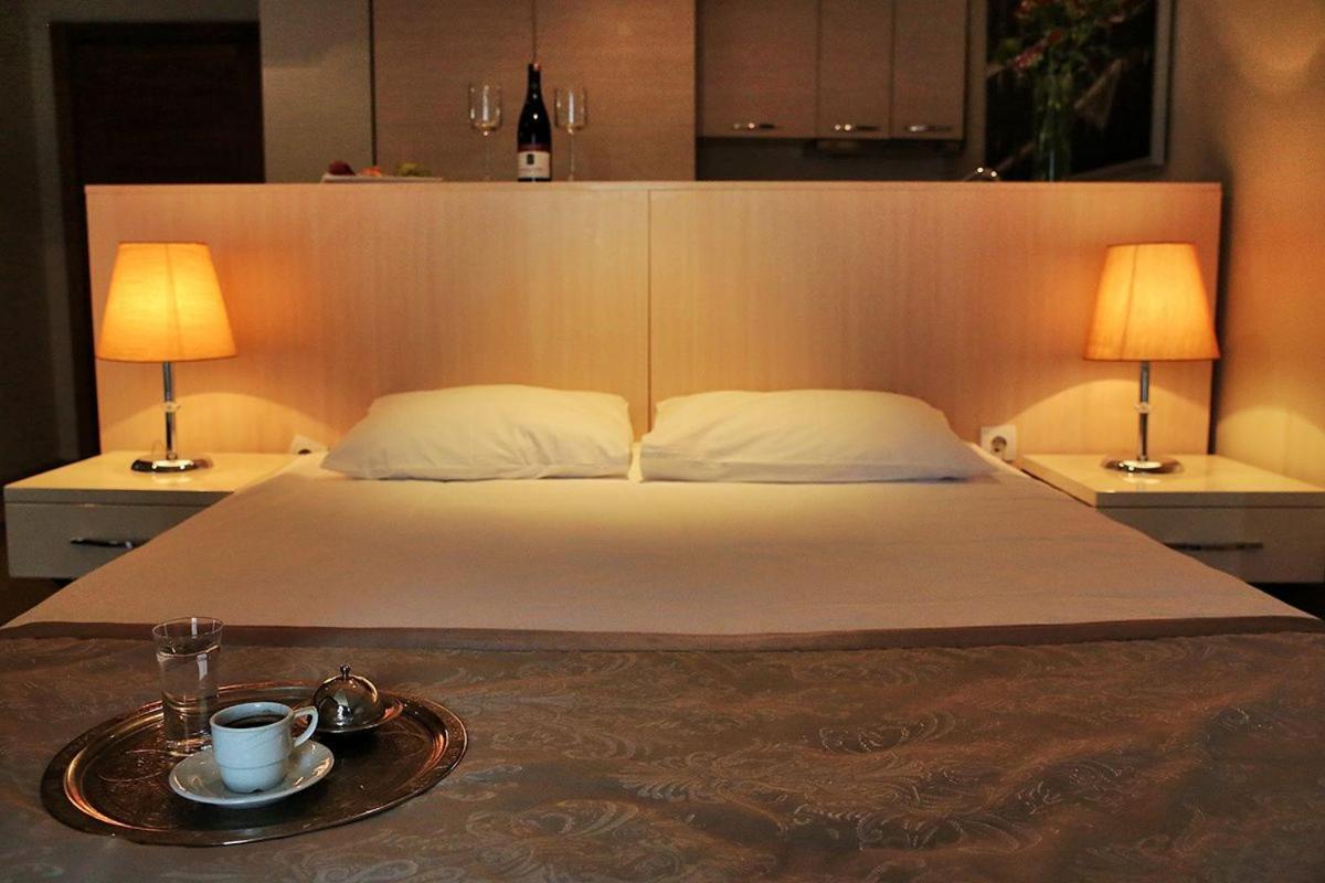 Derpa Suite Hotel Istanboel Buitenkant foto