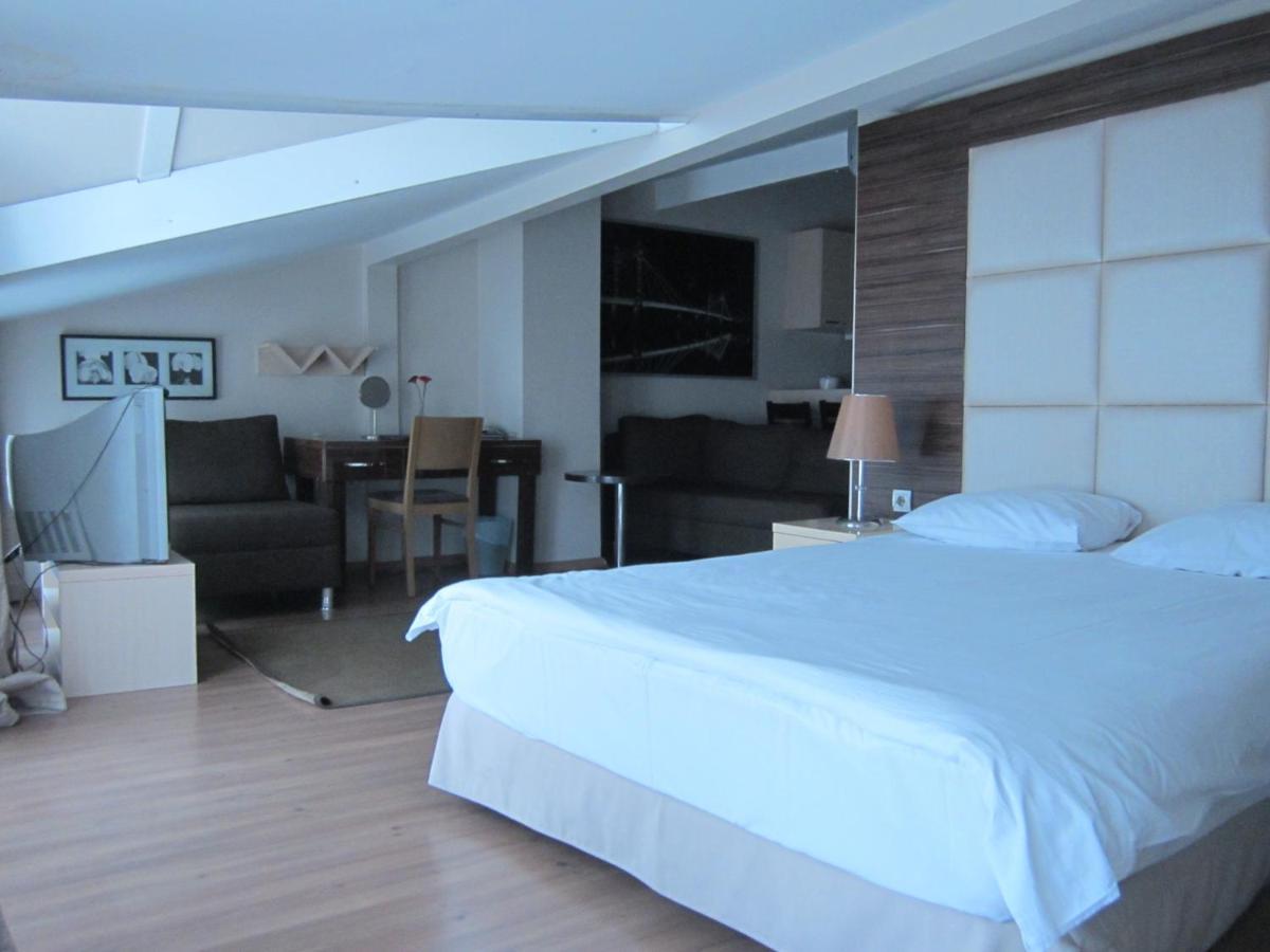 Derpa Suite Hotel Istanboel Buitenkant foto