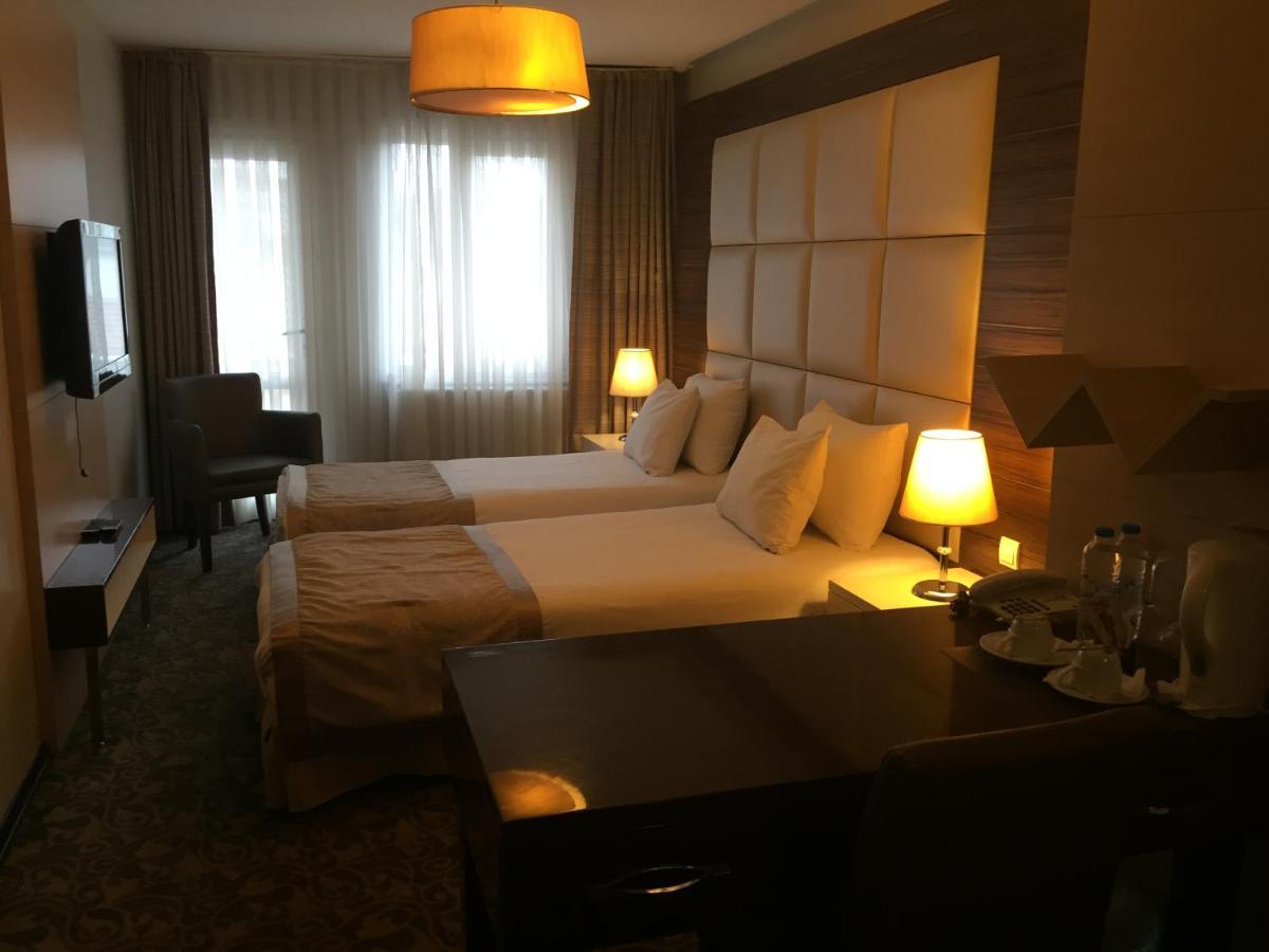 Derpa Suite Hotel Istanboel Buitenkant foto