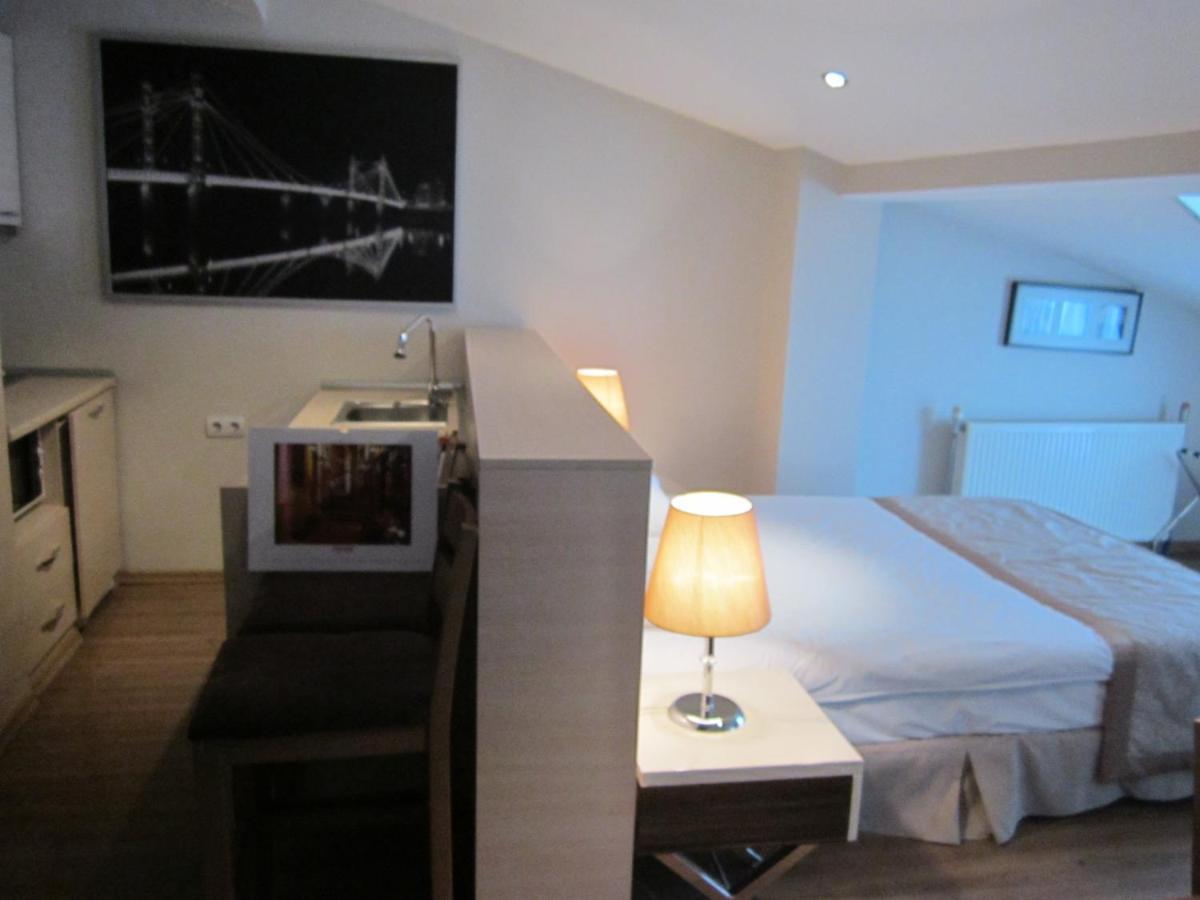 Derpa Suite Hotel Istanboel Buitenkant foto