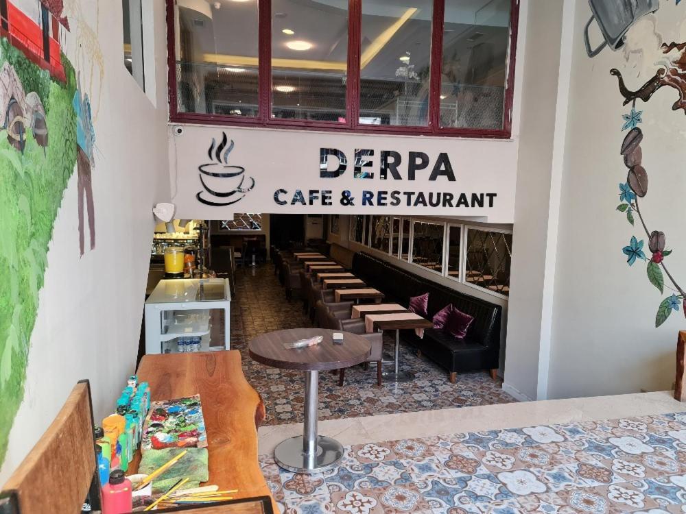 Derpa Suite Hotel Istanboel Buitenkant foto