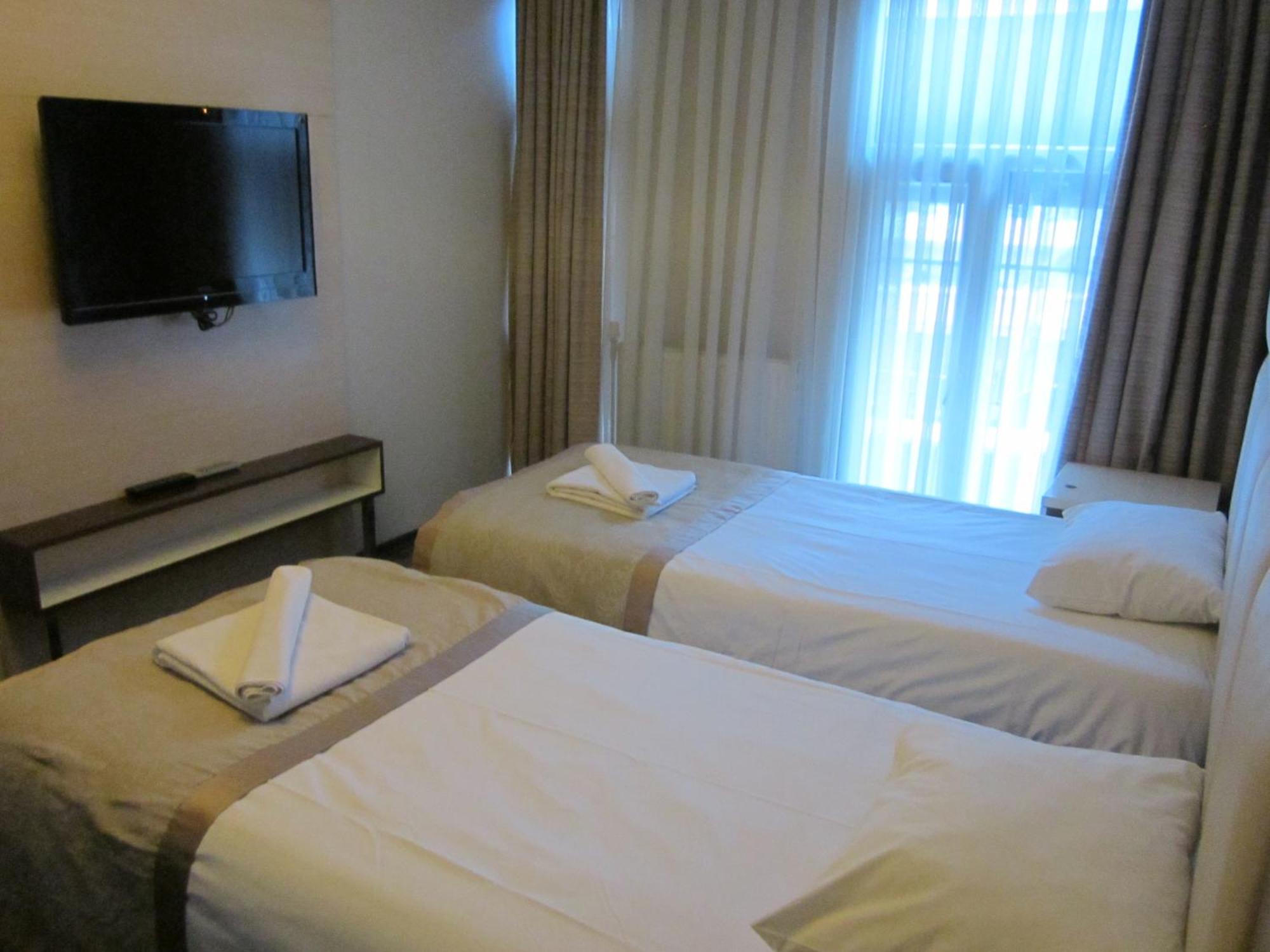 Derpa Suite Hotel Istanboel Buitenkant foto